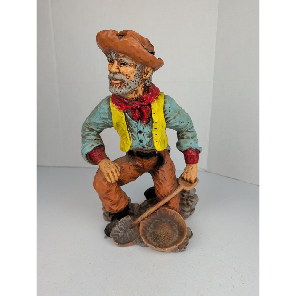 Vintage 1976 Universal Statuary Co Chicago Cowboy Figure Panning For Gold/Mining